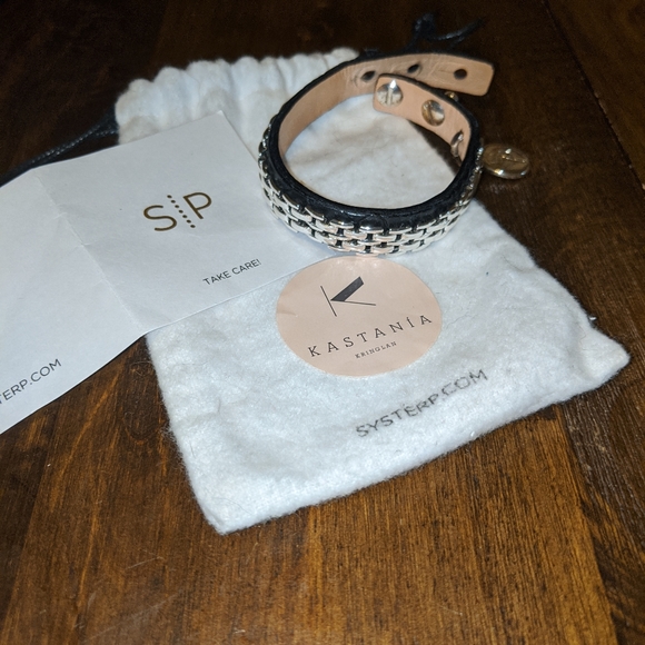 Systerp Swedish Leather Bracelet - Picture 5 of 6